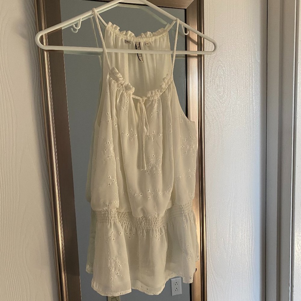 Guess Top - Picture 1 of 6